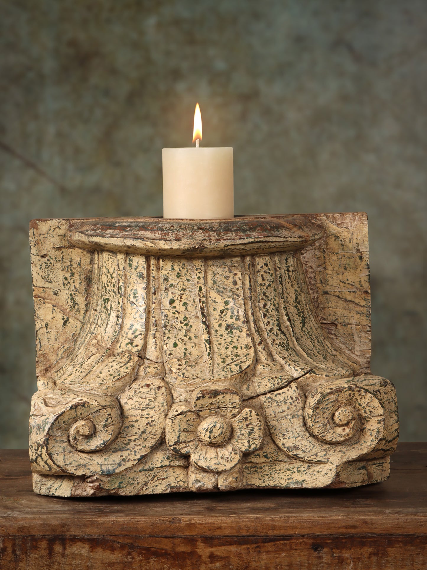 Pillar Base Candle stand