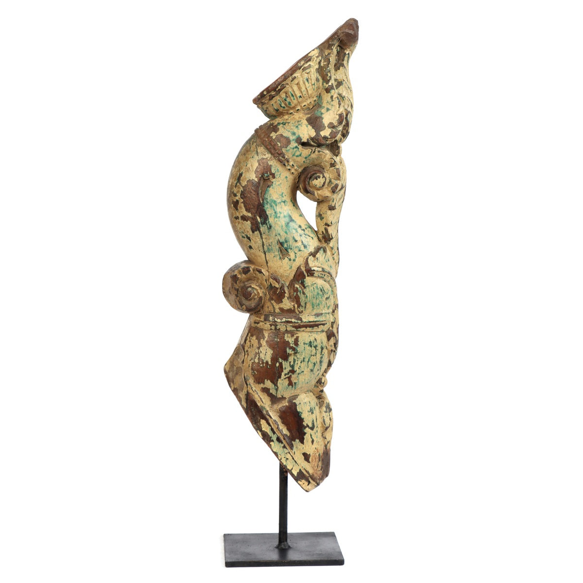 Exquisite Vintage Bracket